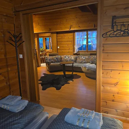 Cozy In Alpine Village, Interlaken Region *